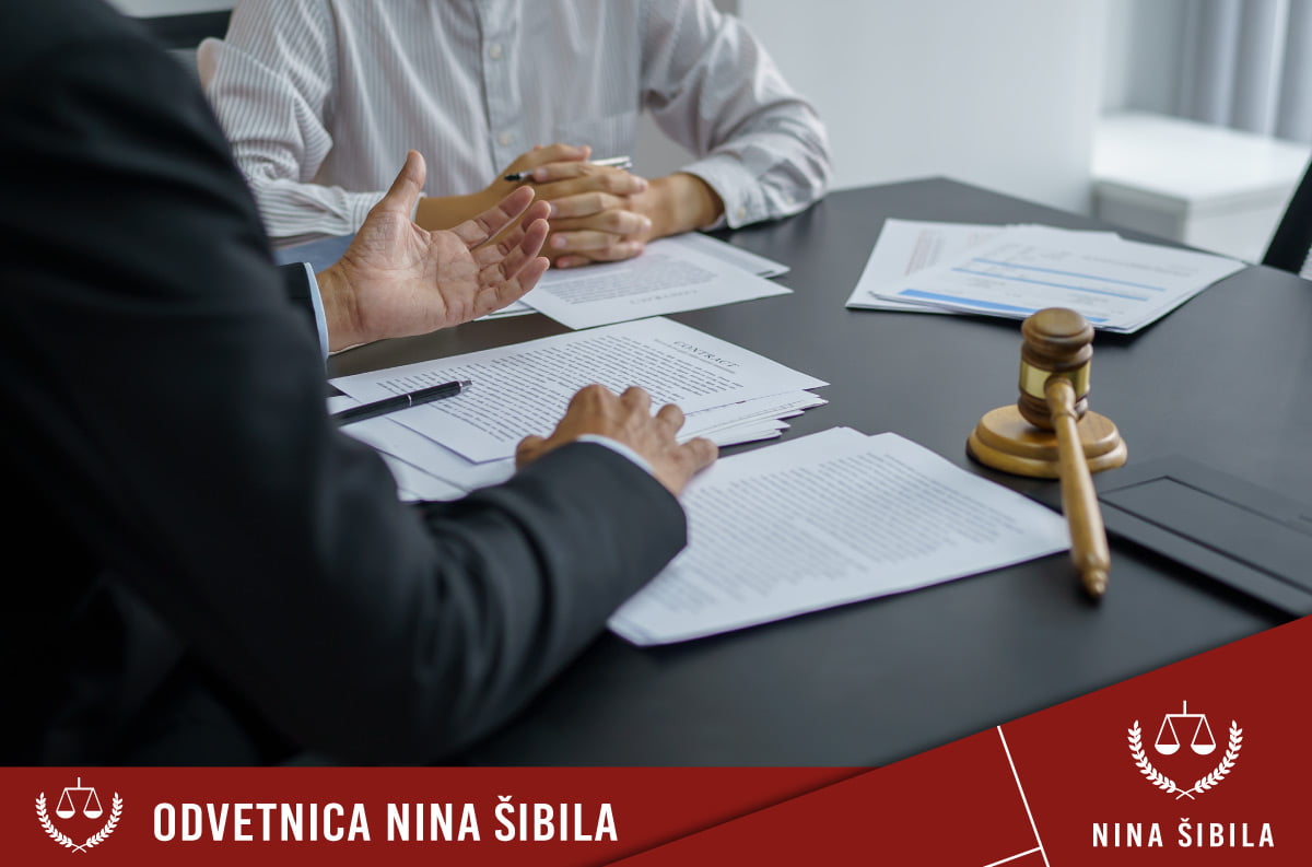 odvetnik za delovno pravo forum