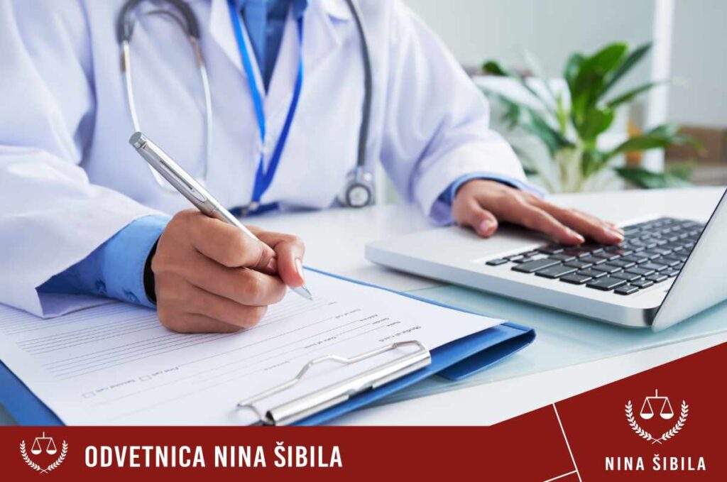 zdravniški zaplet ali zdravniška napaka